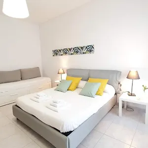 Doctor House - Policlinico Apartament Bari