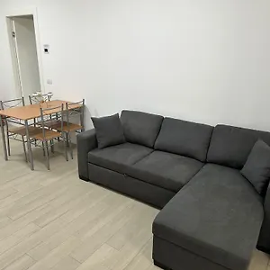 Appartement Casa Ideale Tim Appartmanti Moderni Vicina Al Centro, Lecco