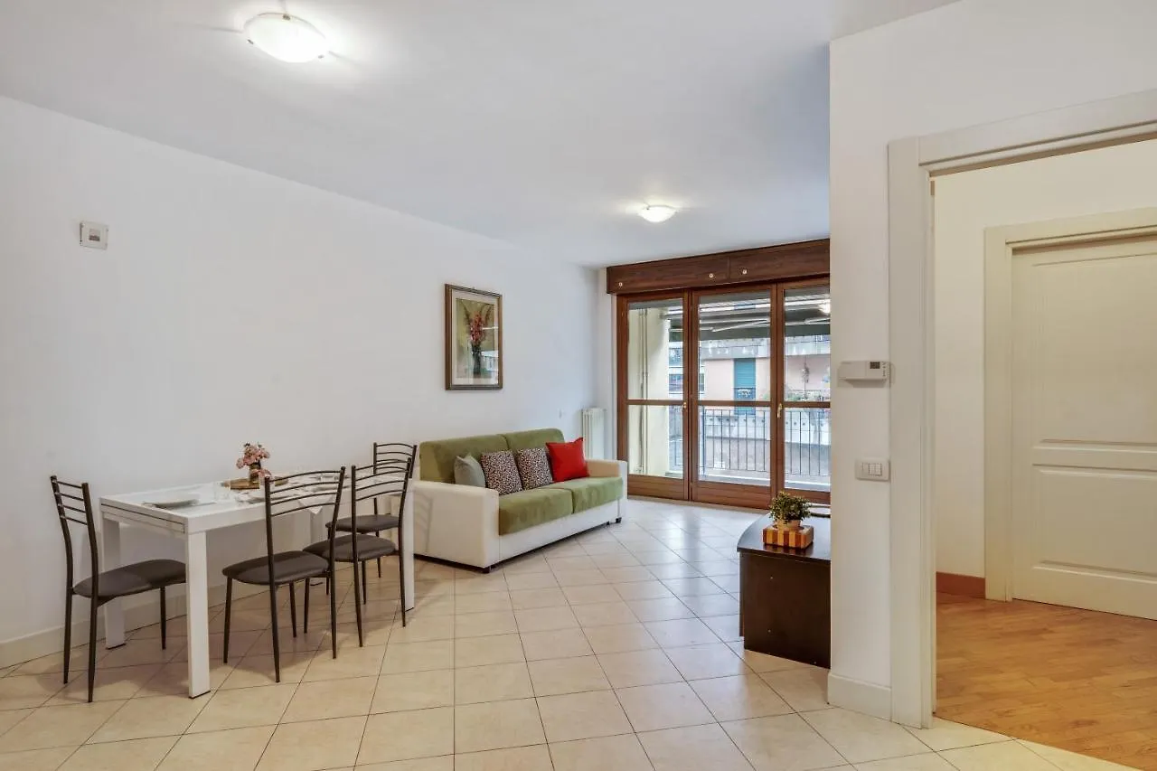 Il Broletto Apartment - Affitti Brevi Italia Lecco Włochy